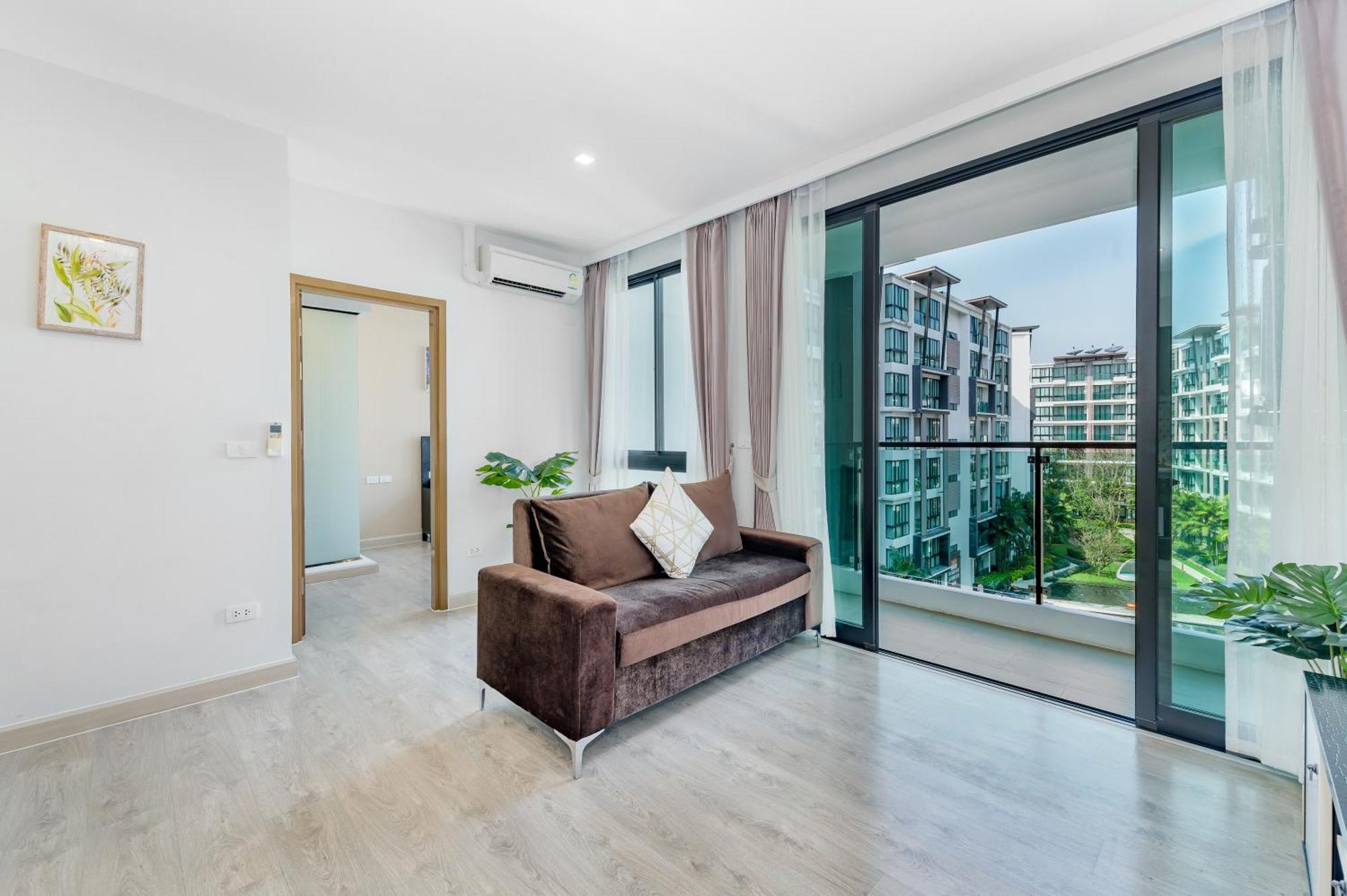 Wyndham Royal Lee Phuket Hotel Nai Yang Beach Екстериор снимка