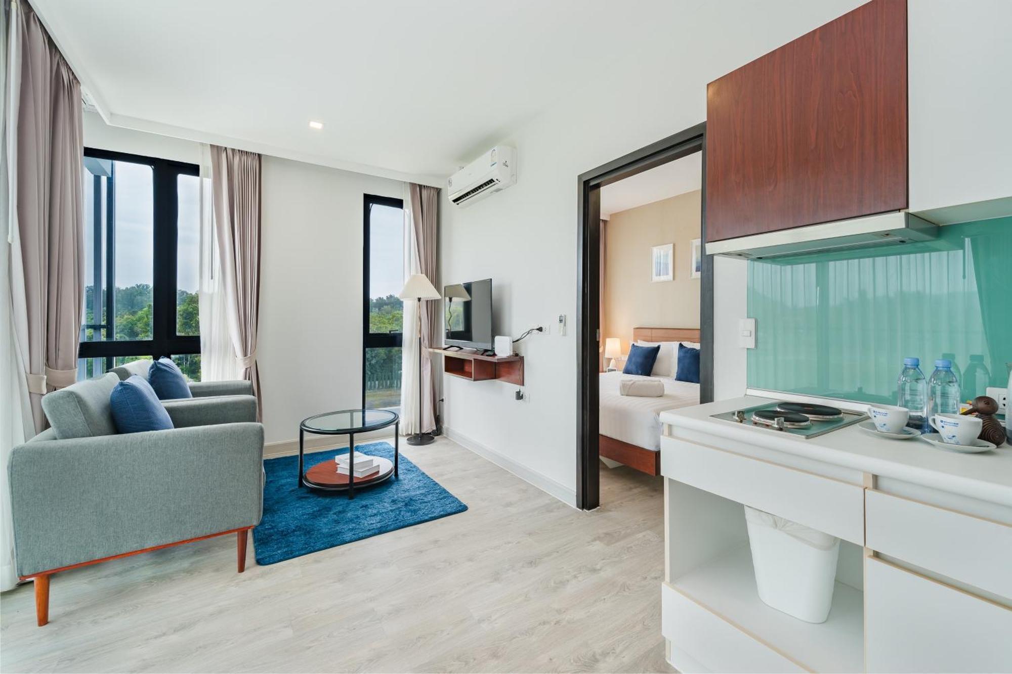 Wyndham Royal Lee Phuket Hotel Nai Yang Beach Екстериор снимка
